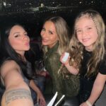 Dorit Kemsley Instagram - Happiest birthday to my sweet, strong, smart, beautiful, talented friend @justinemarjan 💖 you deserve everything you could wish for and more! Love you! 🎂🥂❤️🤗🎁😘