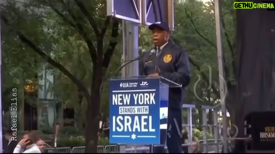 Dorit Kemsley Instagram - Thank you @nycmayor 🙏🏼🇮🇱🥹 We need to hear more of these speeches. This is one I will never forget. I’ve shed so many tears this week. More than I can remember, in a very long time. I’ve seen and heard horrifically disturbing acts of violence and abuse. The types of things I can’t bare my children to ever see but I know one day will. One of the most concerning things is the level of people unable to condemn the brutal massacre of innocent babies, children, and elderly women, mass raping of girls as young as 8 years old, decapitating and kidnapping babies, cutting a baby out of a mothers belly, and so many other heinous, barbarous acts of hate and violence. There is never any justification for such monstrous acts of terrorism. There is no equivocating. This was not done for peace. It’s devastating how many people appear to be desensitized to this. This is about humanity and basic human rights. Am Yisrael Chai #istandwithisrael 🤍🇮🇱💙