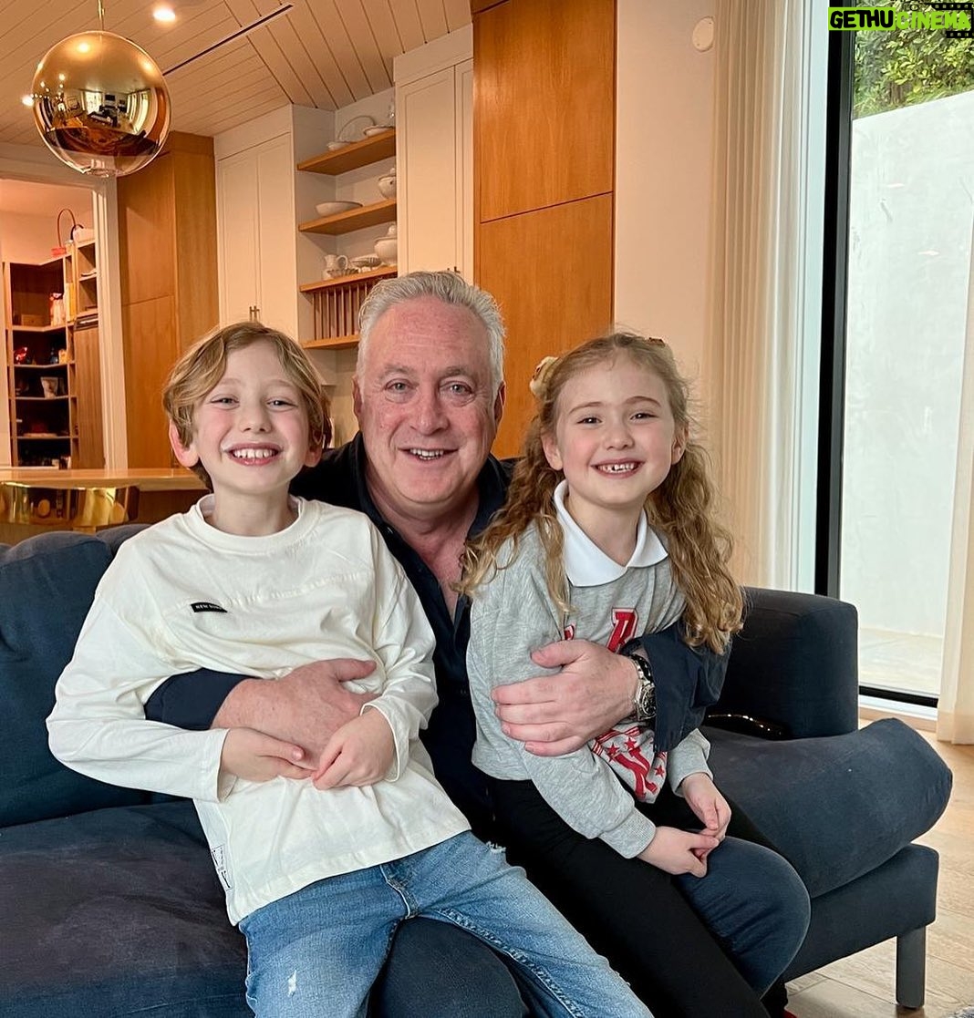 Dorit Kemsley Instagram - Happy Fathers Day to the amazing fathers in our lives, and in the world. 💘