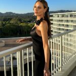 Dorit Kemsley Instagram - Spent the last few weeks preparing for what turned out to be a beautiful night for @hntorg. I loved seeing all the amazing people who came out to support and learn more about a cause that is close to my heart. Thank you @jay.grossman @brrrit for sharing this special night with me and for trusting me with the creative for this years #HNT gala. Thank you to the incomparable, stunning @paulaabdul for generously agreeing to MC the night and for always bringing such a beautiful energy to everything you do. Your lifelong devotion to inspiring others with your creativity and dedication to giving back is something we can all strive to learn from. A very special thank you to my glamours girls from #RHOBH for coming out to support and to our very dear friend @drelondon for your amazing and incredibly inspirational keynote speech. You are nothing short of spectacular. 🙌🏼 Thank you to @nickgentileevents for bringing our vision to life time and time again and for continuing to step it up each and every time. 👏🏼 Thank you to my beloved husband @paul_kemsley_pk who held my hand and did the most to help make the night a success, and to everyone who came out to celebrate, support and donate 🤍🦷✨ Your efforts help change so many lives and make what seems impossible, possible, for so many underserved. I remain grateful and honored to sit on the board of such an incredible organization doing such great work. I look forward to next year’s Gala and to continue serving those whom we are able to make a difference for. 🙏🏼✨ The Beverly Hilton