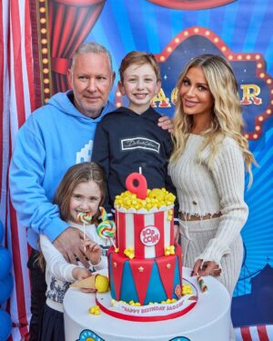 Dorit Kemsley Instagram - #throwbackthursday to Jagger’s 9th Birthday Party 🎠🎢🎡🎟️🎈..and to being blonde 🙆🏼‍♀️