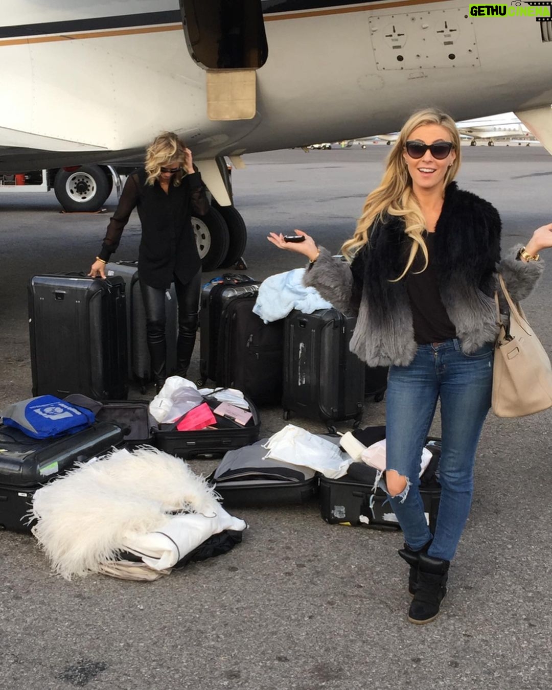 Dorit Kemsley Instagram - Happiest birthday to my bestie @claudinekeane1 the most amazing, kind, fun, caring, lovely, beautiful person, friend, mother, wife, sister and daughter. Iβm so grateful for our decade long friendship and all of the gorgeous memories! Sending you loads of love today and always π₯³π₯ππβ₯οΈ