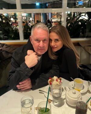 Dorit Kemsley Instagram - happy anniversary baby 
i love you ♥️