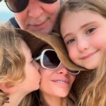 Dorit Kemsley Instagram - family time is the best time 🫶🏼 @susurrosauberge @aubergeresorts @teambespoketravel ☀️