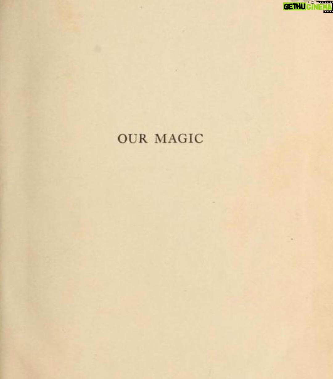 Doutzen Kroes Instagram - Stay in your magic - 📸 source unknown
