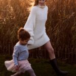 Doutzen Kroes Instagram - What I would always want my day to start with; an early morning walk with my baby #fryslân