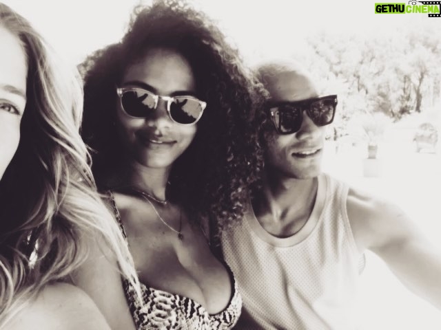 Doutzen Kroes Instagram - Picture time ♥️ @sldemeza @sunneryjames #8mm