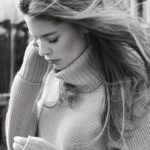 Doutzen Kroes Instagram - Enjoy your weekend ✨ @repeatcashmere