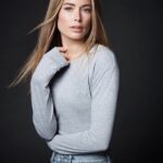 Doutzen Kroes Instagram – Proud to wear the second limited capsule collection called ‘An Egyptian Story’ from @kotn. The clothing is made by 25 women artisans located outside of Cairo who work from home doing embroidery to support their families. It is created together with @holtrenfrew and @knotonmyplanet in support of the @elephantcrisisfund and the illustration is made by @themelodyh. I am wearing the Essential Longsleeve and it is available in Holt Renfrew’s nationally. 100% of profits from the collection will be donated to the @elephantcrisisfund #knotonmyplanet