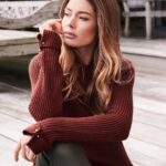 Doutzen Kroes Instagram – A penny for your thoughts @repeatcashmere