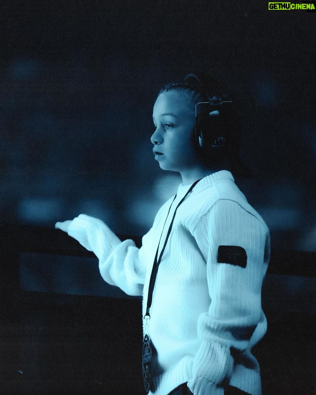Drake Instagram - You could never win me back…cause you’d have to win something in order to do that