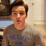 Drake Bell Instagram - Canta #IKnow conmigo, haz un remix