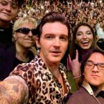 Drake Bell Instagram - gracias mexico por un show espectacular!! Y gracias a la mejor banda! @kentosiris @jimenafosado @damian_daymoon @daidelfuturo