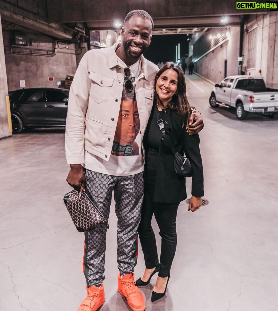 Draymond Green Instagram - There can only be one prime time! Year TEN. Night ONE. DUB! Family TIES. And I had this fly ass Superstar lookin like a BILLION bucks with me. 🤪✅ Crypto.com Arena