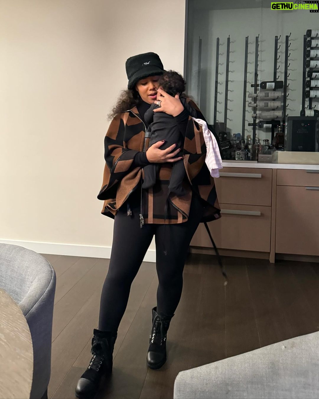 Draymond Green Instagram - Happy Valentines Day to the most amazing Wife, Mami, and woman. I love you and appreciate you SuperWoman!