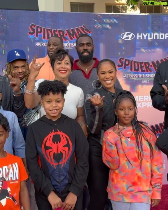 Draymond Green Instagram - Cool Parents…Even On A School Night😝💚 @money23green And I Had A Blast Taking The Big Kids Olive & DJ To The #AcrossTheSpiderVerse Premiere!Thank You To Our Fam @deontaylor @roxanneavent & @sonypictures For Having Us! PLEASE Support This Amazing Diverse Cast & Film!!! 🕷🕸 MU💄: @briamakeup Los Angeles, California