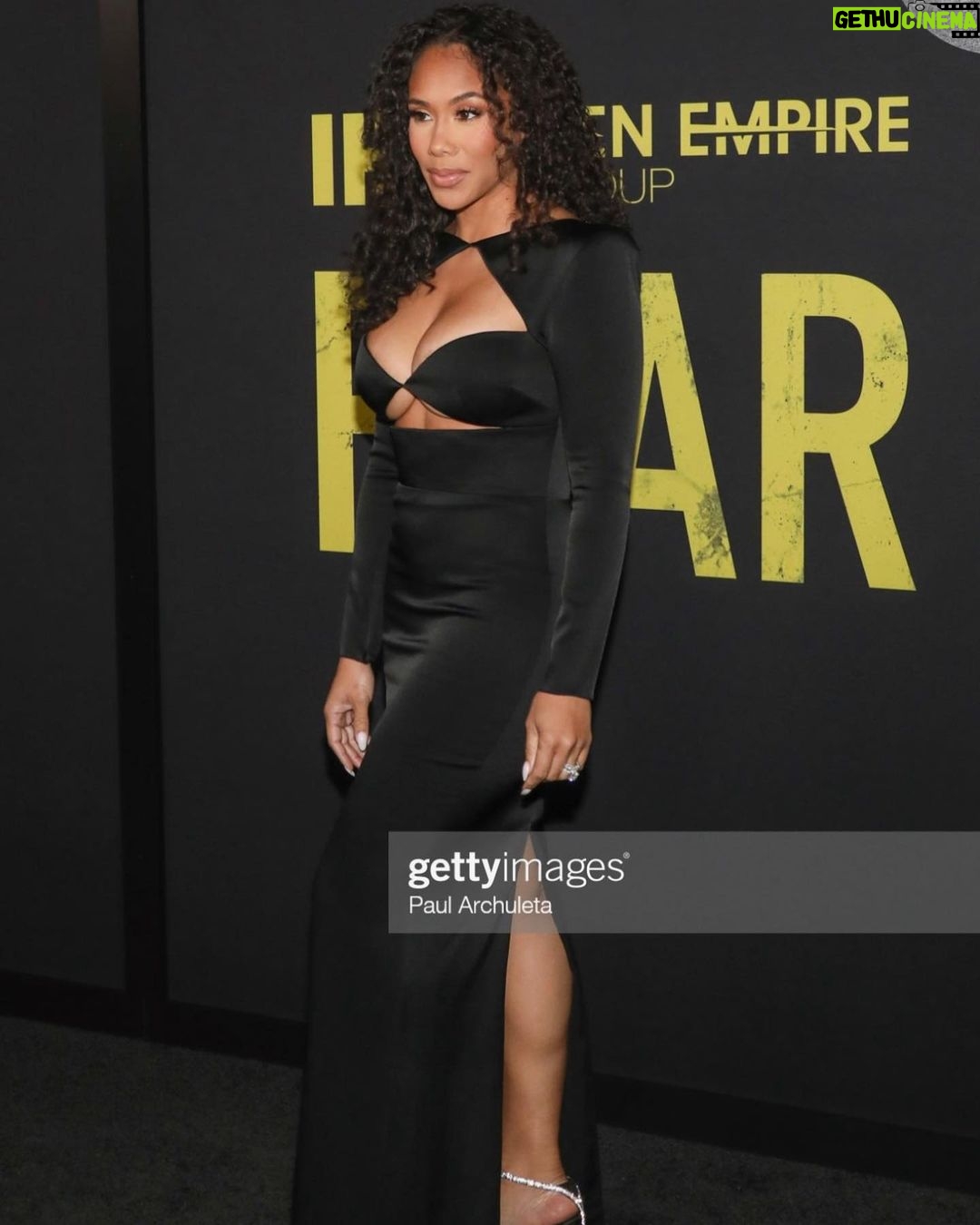Draymond Green Instagram - FEAR!!! Attended the FEAR premiere with my beautiful Wife @lovehazelrenee last week. Such an incredible moment. I’ve watched the countless hours you’ve put into your craft. It’s a thankless job. You are told no 99% of the time. Only chasing that 1%. You never stop. I admire the grind! Keep going my love! First Box Office Release of many. It’s only up from here SuperSTAR! Shoutout to @deontaylor @roxanneavent on putting together another great film! FEAR in theaters TODAY!!! SN: studying another audition on the way to the premiere! Grind my love GRIND!!