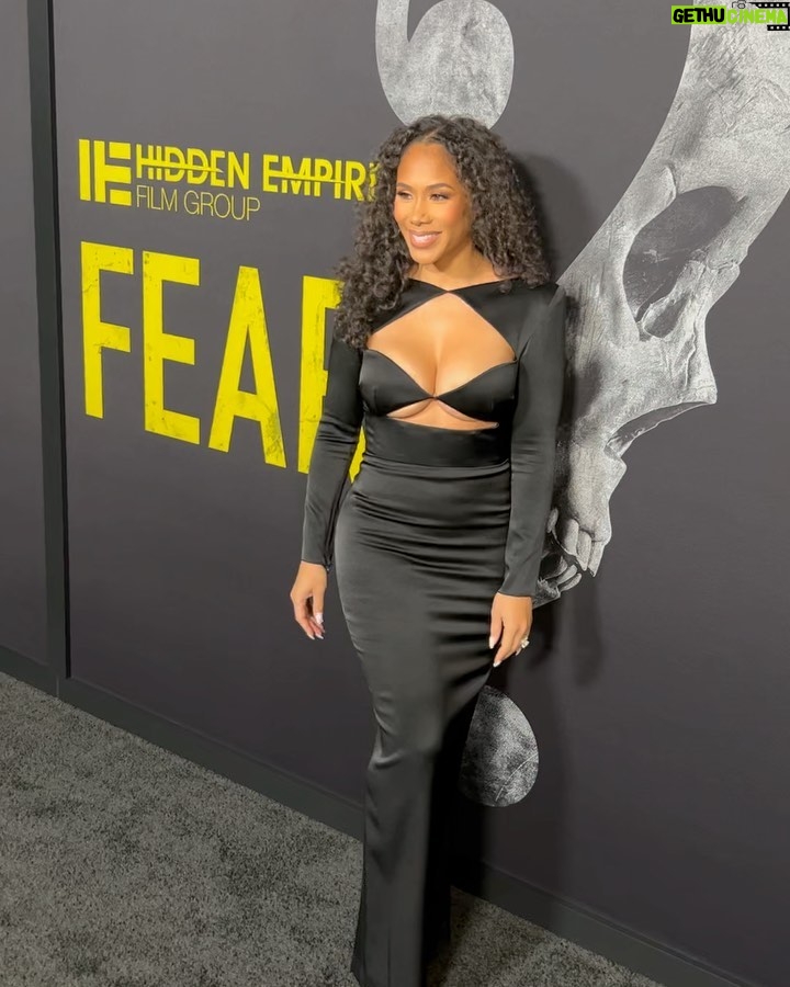 Draymond Green Instagram - FEAR!!! Attended the FEAR premiere with my beautiful Wife @lovehazelrenee last week. Such an incredible moment. I’ve watched the countless hours you’ve put into your craft. It’s a thankless job. You are told no 99% of the time. Only chasing that 1%. You never stop. I admire the grind! Keep going my love! First Box Office Release of many. It’s only up from here SuperSTAR! Shoutout to @deontaylor @roxanneavent on putting together another great film! FEAR in theaters TODAY!!! SN: studying another audition on the way to the premiere! Grind my love GRIND!!