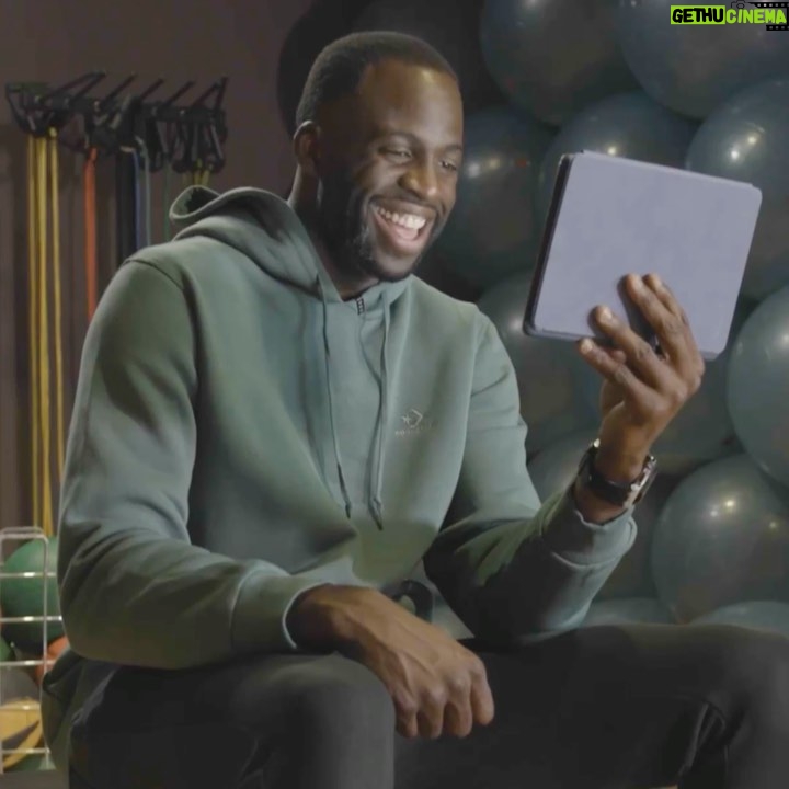 Draymond Green Instagram - Who do you think won this game? 🤣 #ad @amazonglow makes it easy to stay connected with my family and helps #erasethemiles when I’m on the road. Check out the link in bio to learn more about Amazon Glow