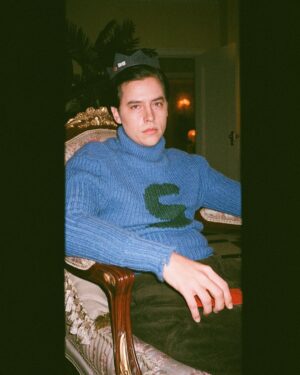 Drew Ray Tanner Instagram - Giving you your flowers now💐 
I love you. 
The end begins tonight in the town of Riverdale
