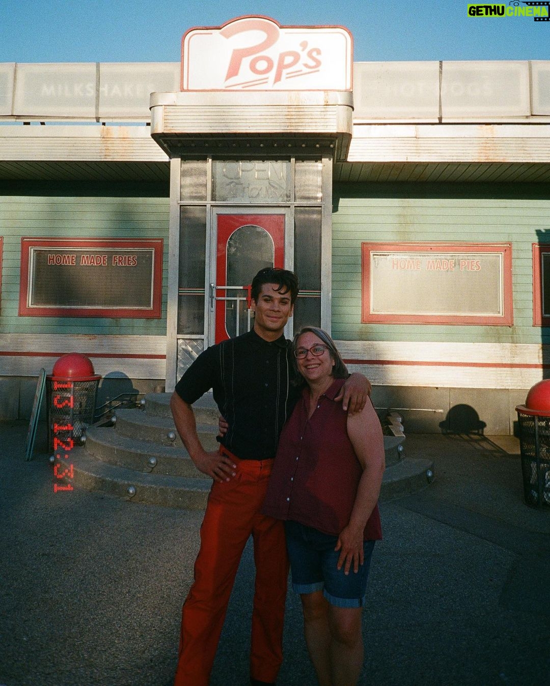Drew Ray Tanner Instagram - From the film archives. Mom’s first day on the set of Riverdale. Circa June 2023