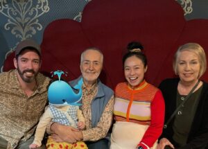 Drew Scott Instagram - My childhood self came alive through Parker’s eyes at the @raffi_music concert this past week. Thanks Raffi for spreading smiles and positivity in this world❤️