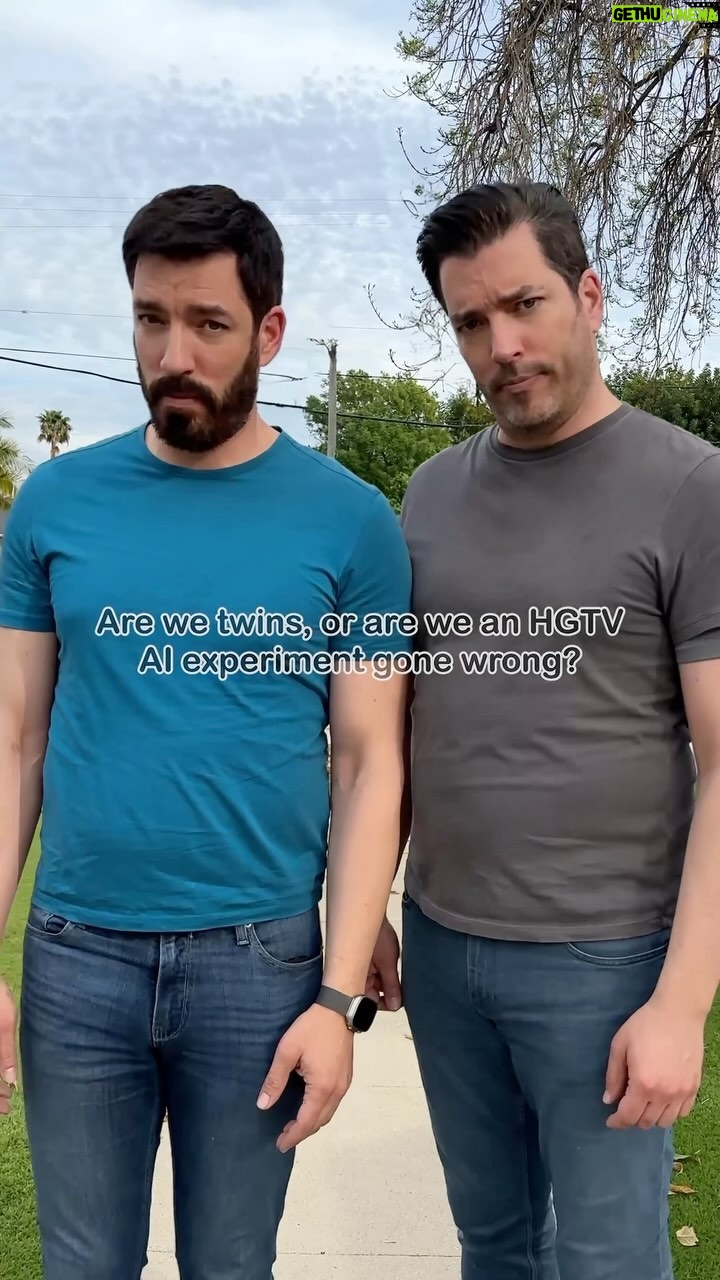 Drew Scott Instagram - We’re twins, so of course we had to do this trend.