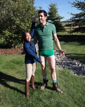Drew Scott Instagram - Linda says I’m the full package!! #TBT