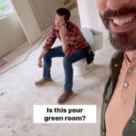 Drew Scott Instagram - Don’t forget to flush, @jonathanscott! 🚽 #behindthescenes
