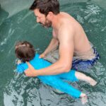 Drew Scott Instagram - Pool time with P 🏊‍♂️💧