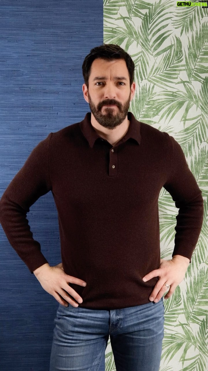 Drew Scott Instagram - Switch up your style in a snap with our #ScottLiving peel-and-stick wallpaper! Which print is your favorite? Don’t say Jonathan’s plaid 😂