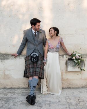 Drew Scott Instagram - 5 years married
13 years in my life
100+ years of joy ahead of us☺️
Happy anniversary Lindy. Love you more than ice cream🤣❤️