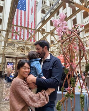 Drew Scott Instagram - Couldn’t ask for a better bday gift than time with Linda & Parks exploring the history of this beautiful country❤️