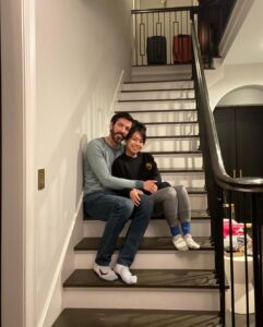 Drew Scott Instagram - 5 years married 13 years in my life 100+ years of joy ahead of us☺️ Happy anniversary Lindy. Love you more than ice cream🤣❤️