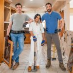 Drew Scott Instagram – The Demo Divas, a.k.a. @morereginahall, @jonathanscott, and @mrdrewscott, take on a huge home overhaul TONIGHT on #CelebIOU! 🏡🛠️