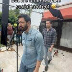 Drew Scott Instagram - Duty calls 🤳 #PropertyBrothers #behindthescenes