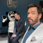 Drew Scott Instagram - Some people like to sit on Santa's knee, @jonathanscott likes to sit on panda's knee. Don't judge. #FallonTonight