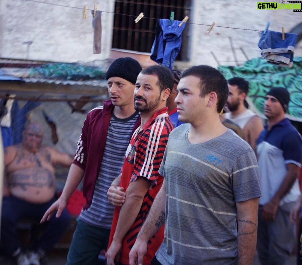 Dtoke Instagram - Dale lagarto @romoriita11 🐊 9 de julio estrena #elmarginal3 Ph @conylagreca