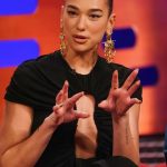 Dua Lipa Instagram – TONIGHT 22:40pm GMT @thegrahamnortonshowofficial on the bloody sofaaaa innit 🍸❤️