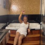 Duda Pimenta Instagram - Gente, estou aqui com a minha família nesse lugar que eu amo curtindo um fds incrível… e é óbvio que eu tô falando do Tauá Atibaia. Como sempre eles nos proporcionam momentos inesquecíveis!!!! E o mais gostoso é que a partir de dezembro teremos mais quartos, novos espaços gastronômicos, um parque aquático ainda maior para tirar onda. Sabe o que isso significa???? O que é maravilhoso, vai ficar ainda mais maravilhoso❤️ Entãoooooooooooo, quero saber quem eu vejo lá hein? Fica a dica e partiu Taua Atibaia Tauá Hotel & Convention - Atibaia
