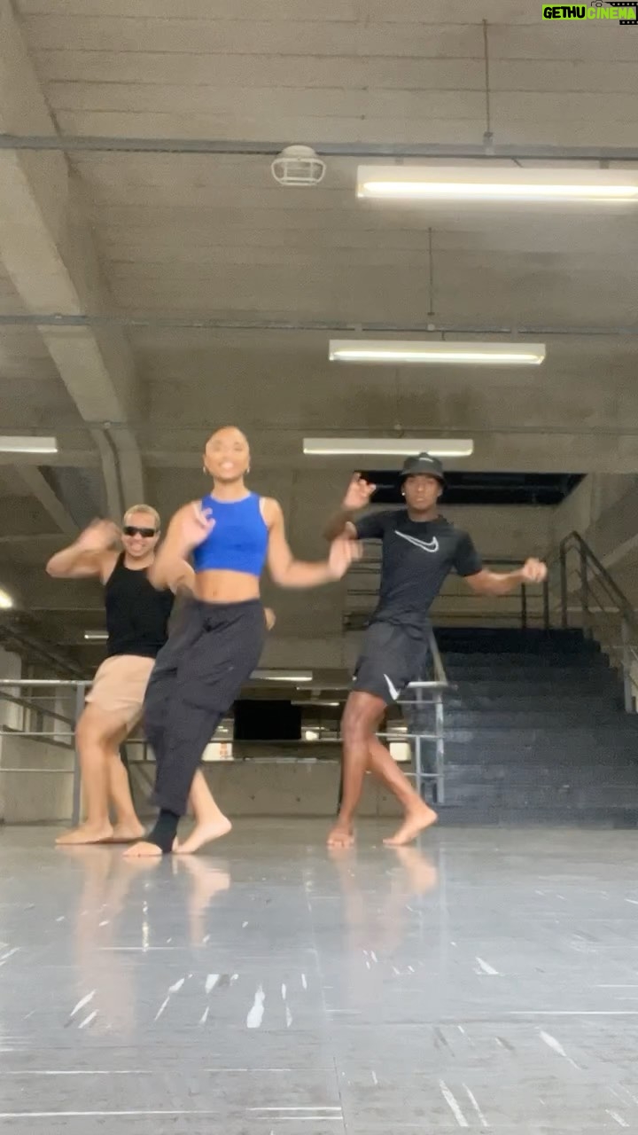 Duda Pimenta Instagram - TOMA TOMA São Paulo, Brazil