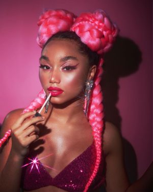 Duda Pimenta Instagram - Come on, Barbie, let's go party 💖
.
.
.
direção criativa @pimolu_ 
foto @wherb
make @oaugustomotta 
style @anapauladks 

#barbie #pink #barbiestyle