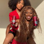 Duda Pimenta Instagram - Acabou o segredo, acabou o mistério! Eu e minha best @mcsoffia descobrimos que temos mais uma coisa em comum nessa amizade de milhões: nós duas somos completamente coca-cola sem açúcar lovers! 🖤🤍❤️ Coca-cola sem açúcar pode ser sua melhor coca-cola de todos os tempos, tá esperando o que para experimentar essa oitava maravilha do mundo hein?! Vem descobrir esse novo sabor com a gente. @cocacola_br | #publicidade #PegaEsseSabor