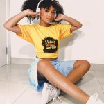 Duda Pimenta Instagram - O BBB começou com tudo esse ano e o Mercado Livre chegou chegando nesta edição, tudo né!? E melhor que ganhar o anjo, só mesmo assinar o Méli+ para ter serviços de streaming sem custo adicional, descontos e principalmente FRETE GRÁTIS por apenas R$17,99/mês! E se você não sabe, no Mercado Livre você encontra tudo que precisa para montar looks incríveis com as maiores tendências do momento, então corre já e vai dar uma espiadinha no site e no app, além de acompanhar o programa para mais dicas de comprinhas e moda comigo e com o Mercado Livre, partiu? @mercadolivre #ChegouChegando #BBB24 #publi