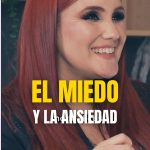 Dulce María Instagram - ¿Cómo vives tu ansiedad? Comparte tu testimonio. @dulcemaria vino al podcast a platicar sobre combatir tus miedos y romper etiquetas. Escribe la palabra ➡️ PODCAST en los comentarios y te enviaré la liga para el episodio completo.