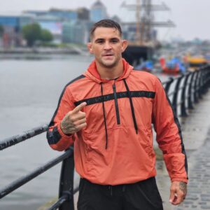 Dustin Poirier Instagram - Roadwork in Dublin with the boys! @tlfapparel #PaidInFull #ElDiamante Dublin, Ireland