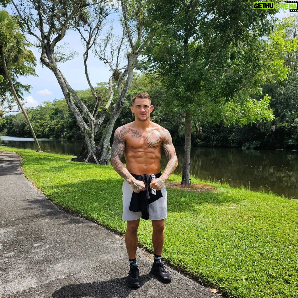 Dustin Poirier Instagram - Less than 2 weeks away!!! #PaidInFull #ElDiamante #IDGT Coconut Creek, Florida