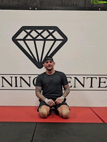 Dustin Poirier Instagram - UFC 285 this Saturday! Jones returns! I can't bet on the fights, but you can! Place your bets with @realmybookie and use promo code DUSTIN for a deposit match! My lock of the night is Gamrot by sub. Make picks, watch fights, and get paid baby!! 💸 💰 #scaredmoneydontmakemoney