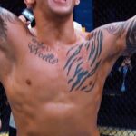 Dustin Poirier Instagram - Just like The Diamond, this watch can take a licking, and keep on ticking. 💪🥊 #Timex #UFC #UFC281 @UFC @dustinpoirier