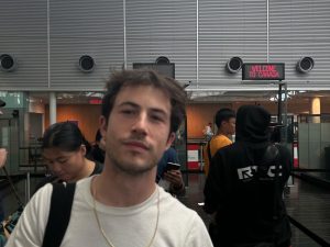 Dylan Minnette Instagram - who tf is dlyan?
